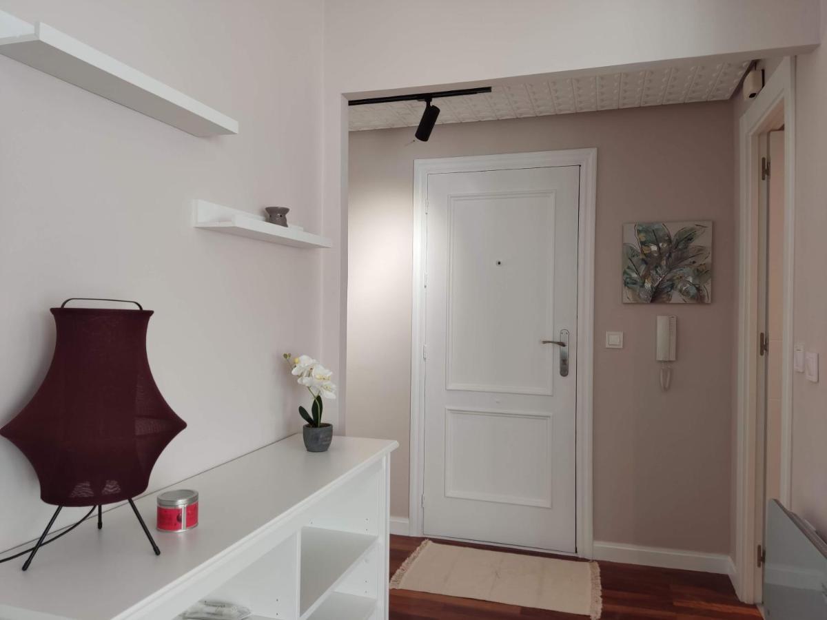 Acogedor Apartamento Junto A La Plaza Villasana de Mena Extérieur photo